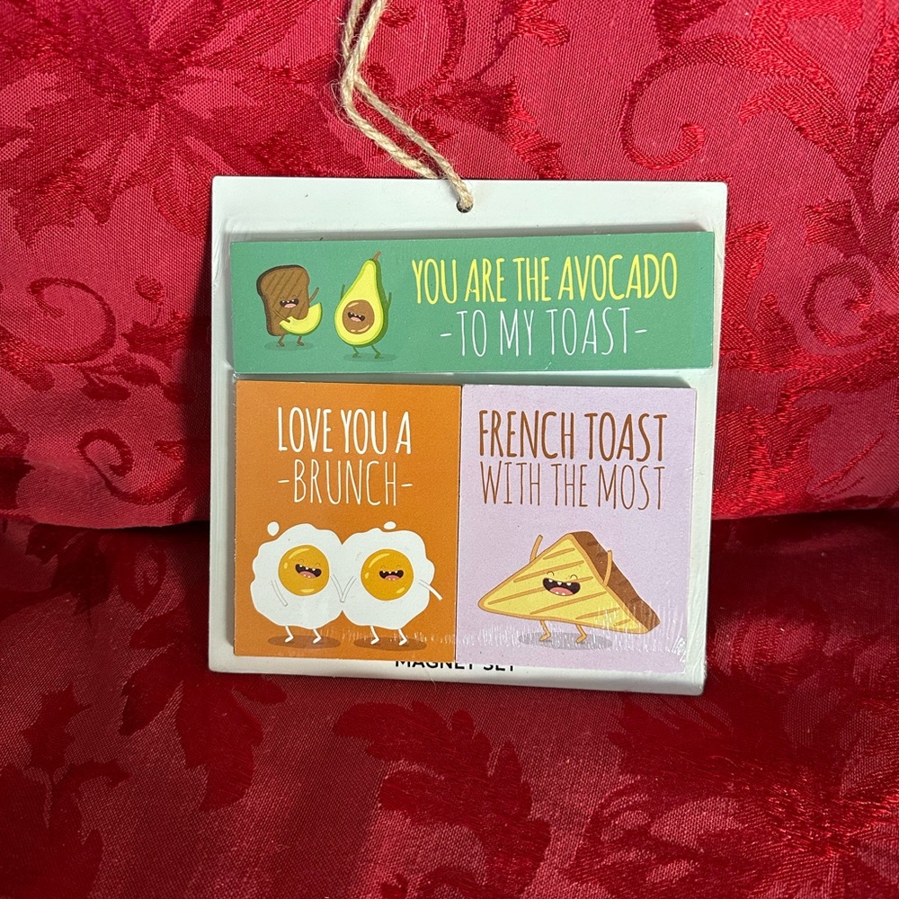 3 piece Magnet Set with Funny Breakfast Toast  Food sayings